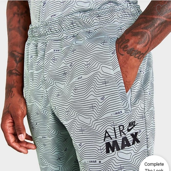 Nike Air Max  All Over print shorts - Picture 1 of 6